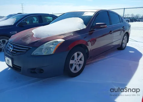 2010 Nissan Altima 2.5 S z USA, uszkodzony, nr VIN 1N4AL2AP7AN416155